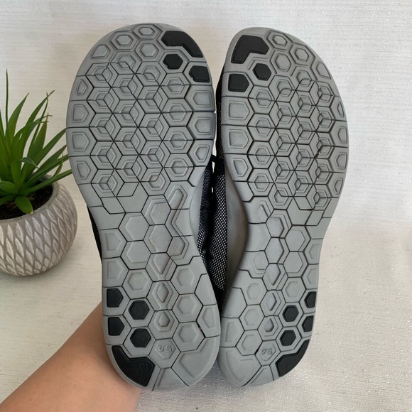 Nike Free 5.0 H2O Repel Black Silver Flash Back Reflecting Running Woman’s 10 - Picture 13 of 13